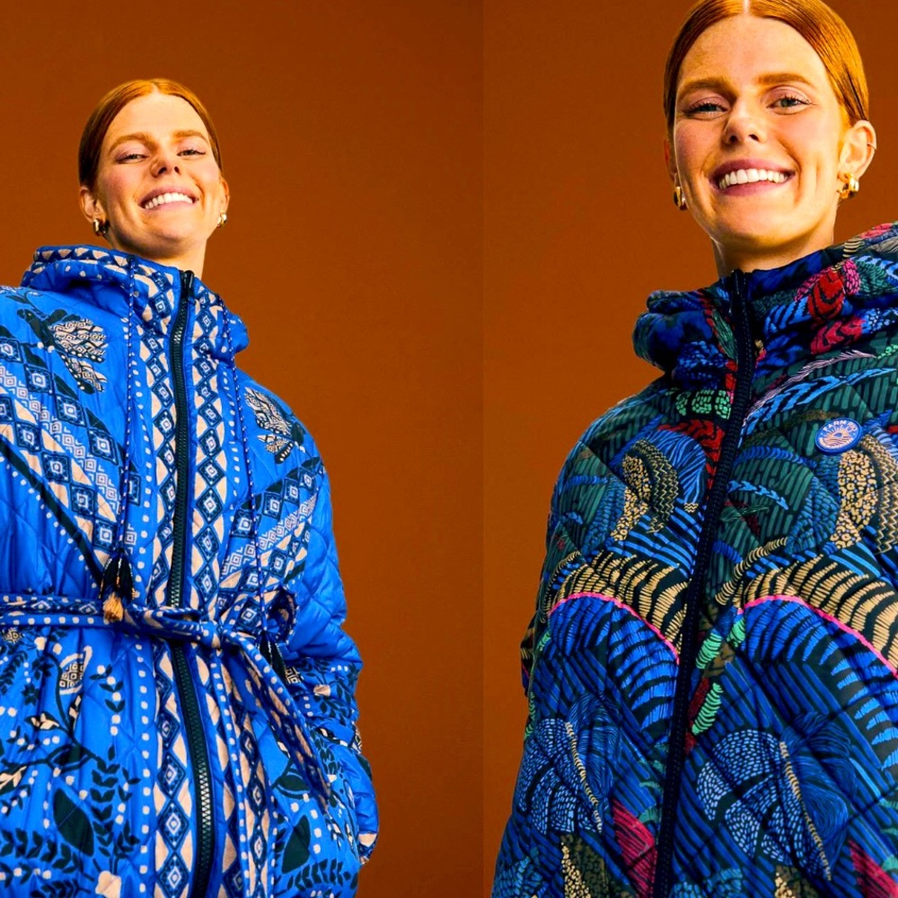 Blue Macaw Forest Reversible Puffer Jacket NWT
